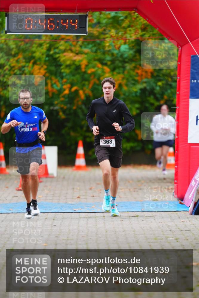 11.10.2026 - Bramfelder Halbmarathon 2026 LAZAROV Photography http://msf.ph/oto/10841939 11.10.2026 10:16:42 Laufen 363 meine-sportfotos.de