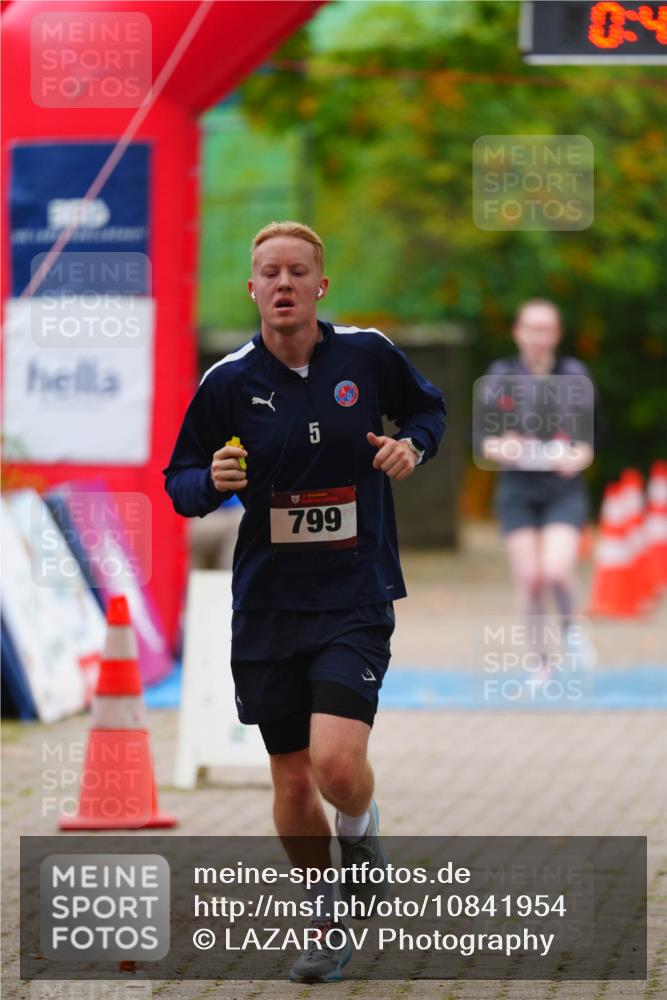 11.10.2026 - Bramfelder Halbmarathon 2026 LAZAROV Photography http://msf.ph/oto/10841954 11.10.2026 10:17:12 Laufen 5, 799 meine-sportfotos.de