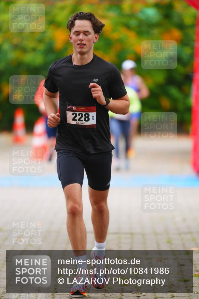 11.10.2026 - Bramfelder Halbmarathon 2026 LAZAROV Photography http://msf.ph/oto/10841986 11.10.2026 10:17:40 Laufen 35, 228, 292 meine-sportfotos.de