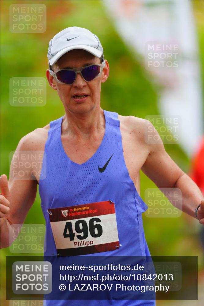 11.10.2026 - Bramfelder Halbmarathon 2026 LAZAROV Photography http://msf.ph/oto/10842013 11.10.2026 10:17:54 Laufen 35, 496 meine-sportfotos.de
