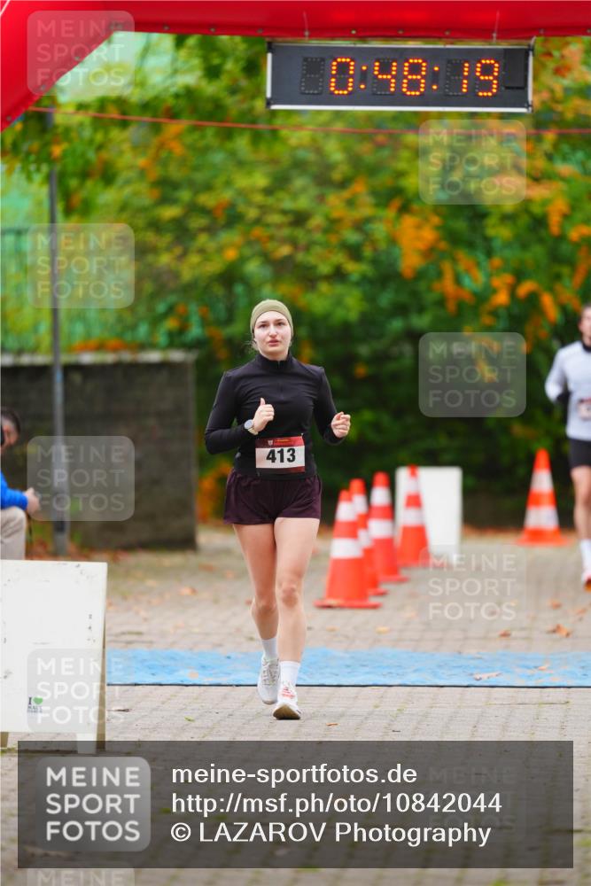 11.10.2026 - Bramfelder Halbmarathon 2026 LAZAROV Photography http://msf.ph/oto/10842044 11.10.2026 10:18:16 Laufen 413, 0, 48, 19 meine-sportfotos.de