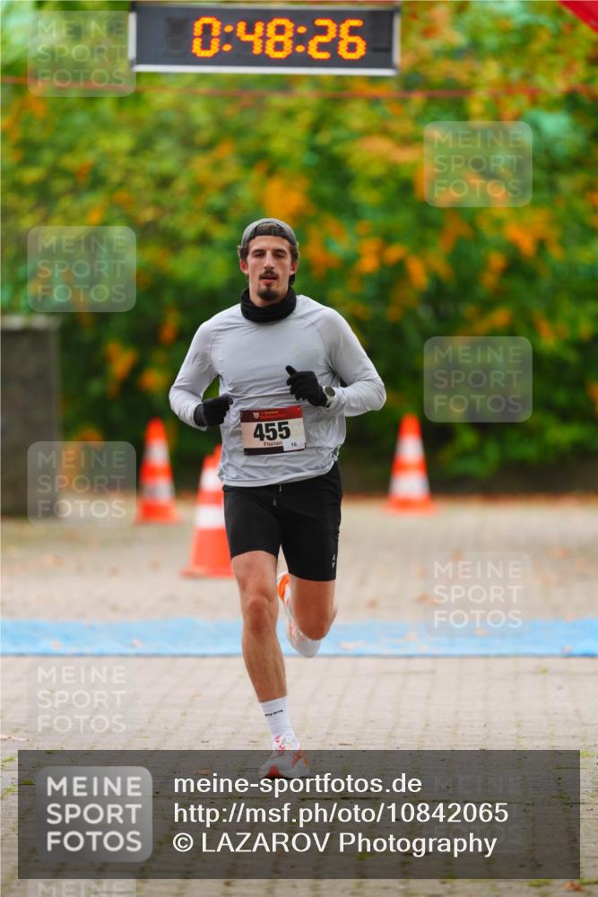 11.10.2026 - Bramfelder Halbmarathon 2026 LAZAROV Photography http://msf.ph/oto/10842065 11.10.2026 10:18:24 Laufen 0, 48, 26, 455 meine-sportfotos.de