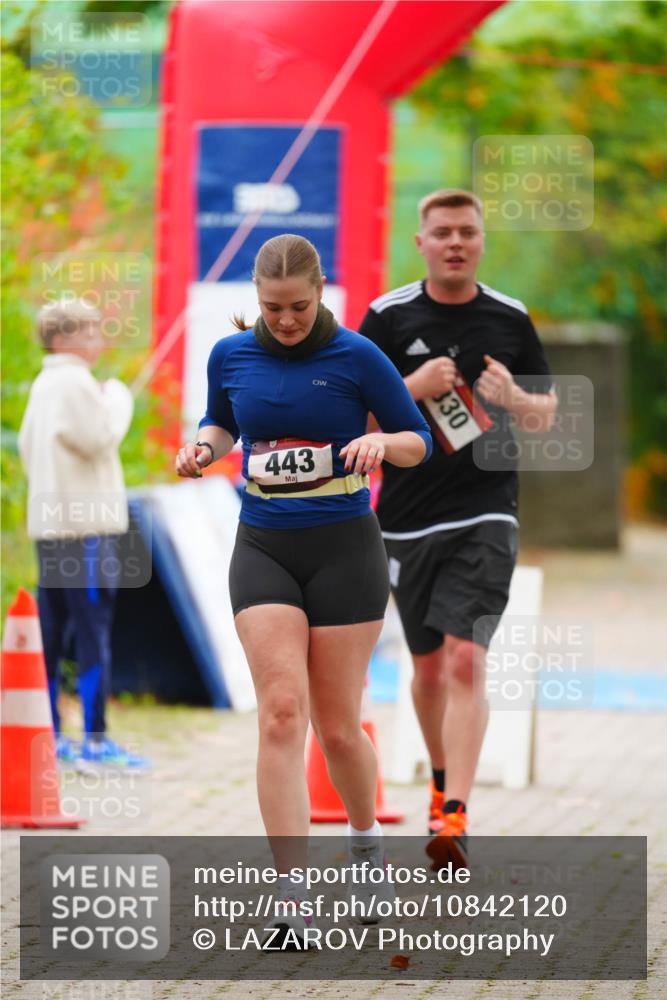 11.10.2026 - Bramfelder Halbmarathon 2026 LAZAROV Photography http://msf.ph/oto/10842120 11.10.2026 10:19:02 Laufen 443, 330 meine-sportfotos.de