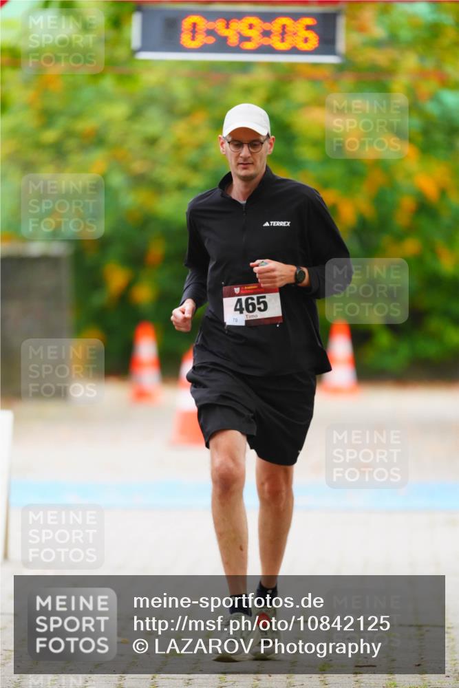 11.10.2026 - Bramfelder Halbmarathon 2026 LAZAROV Photography http://msf.ph/oto/10842125 11.10.2026 10:19:04 Laufen 0, 49, 06, 465, 70 meine-sportfotos.de