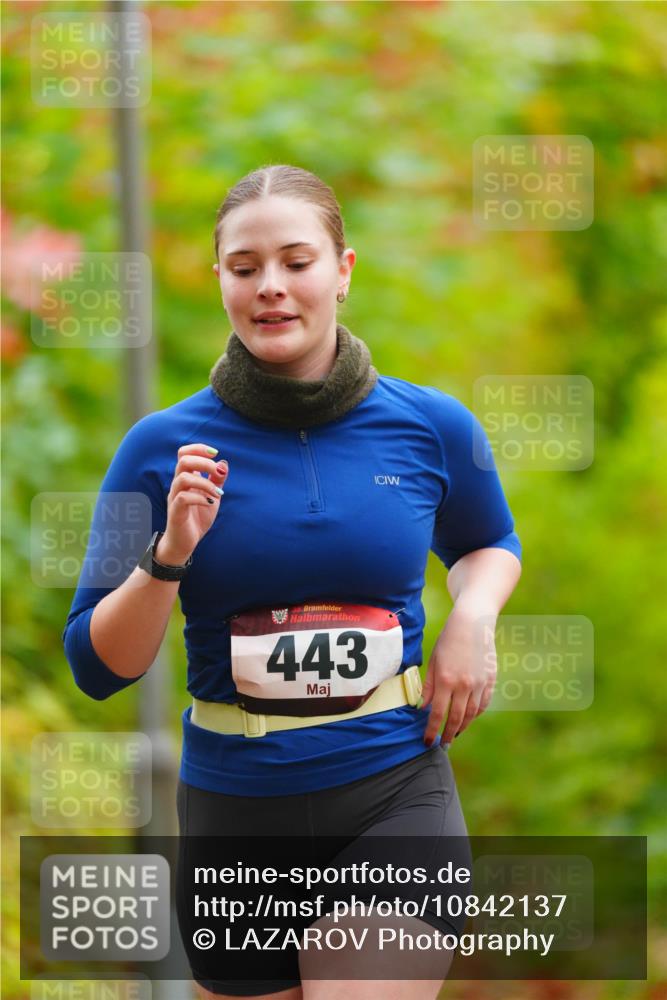 11.10.2026 - Bramfelder Halbmarathon 2026 LAZAROV Photography http://msf.ph/oto/10842137 11.10.2026 10:19:07 Laufen 35, 443 meine-sportfotos.de
