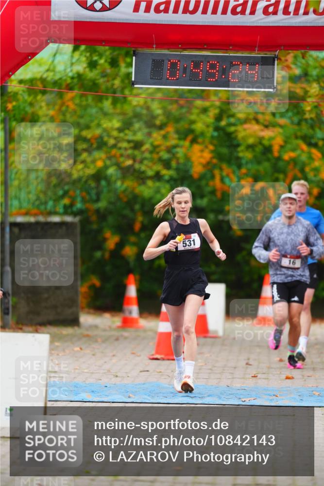 11.10.2026 - Bramfelder Halbmarathon 2026 LAZAROV Photography http://msf.ph/oto/10842143 11.10.2026 10:19:22 Laufen 20, 0, 49, 29, 531, 16 meine-sportfotos.de