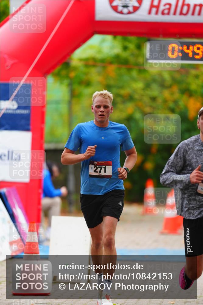 11.10.2026 - Bramfelder Halbmarathon 2026 LAZAROV Photography http://msf.ph/oto/10842153 11.10.2026 10:19:29 Laufen 0, 49, 3, 271, 64 meine-sportfotos.de