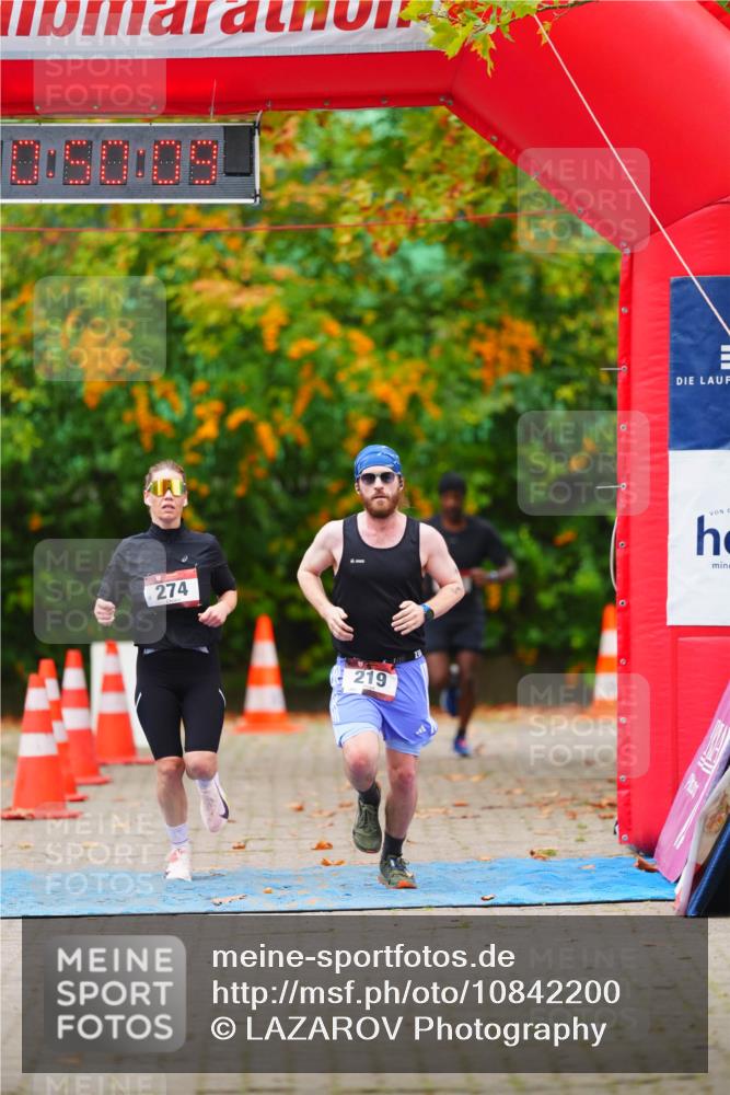 11.10.2026 - Bramfelder Halbmarathon 2026 LAZAROV Photography http://msf.ph/oto/10842200 11.10.2026 10:20:07 Laufen 274, 219 meine-sportfotos.de