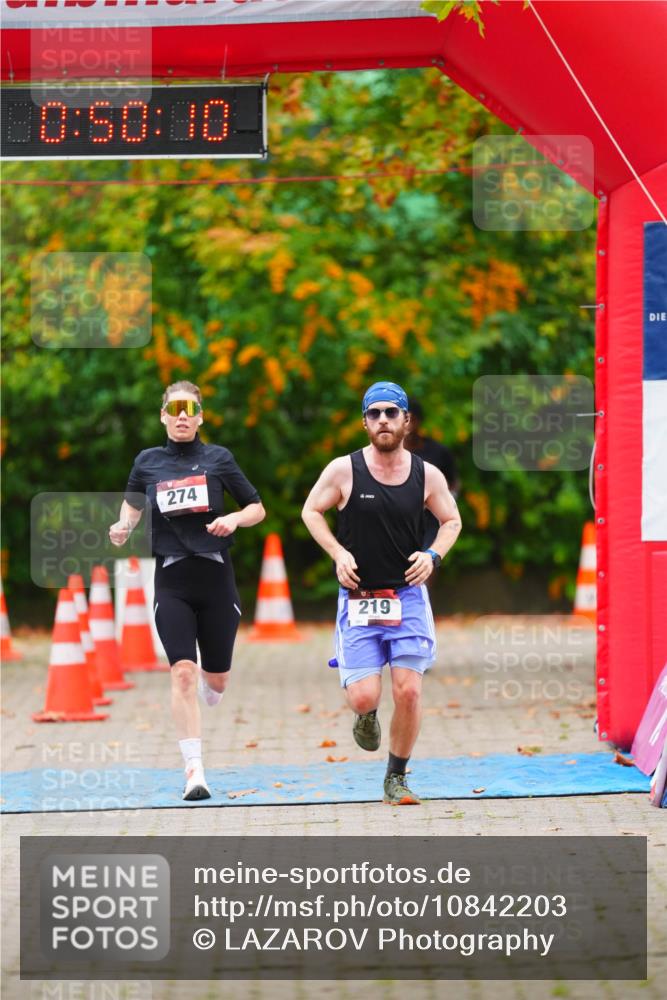 11.10.2026 - Bramfelder Halbmarathon 2026 LAZAROV Photography http://msf.ph/oto/10842203 11.10.2026 10:20:08 Laufen 00, 50, 30, 274, 219 meine-sportfotos.de
