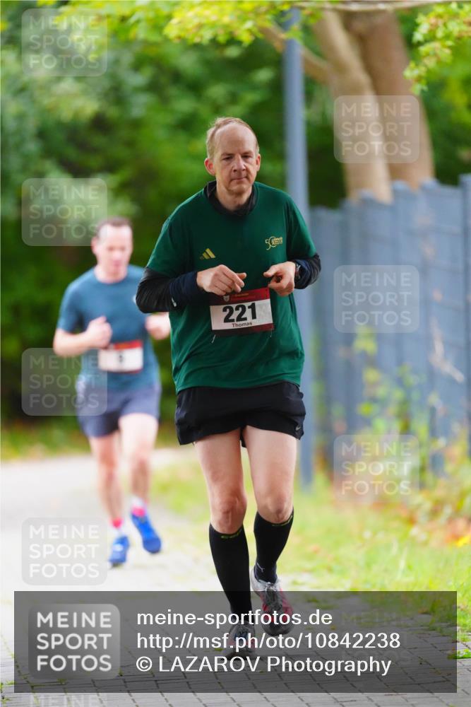 11.10.2026 - Bramfelder Halbmarathon 2026 LAZAROV Photography http://msf.ph/oto/10842238 11.10.2026 10:23:03 Laufen 221, 50 meine-sportfotos.de