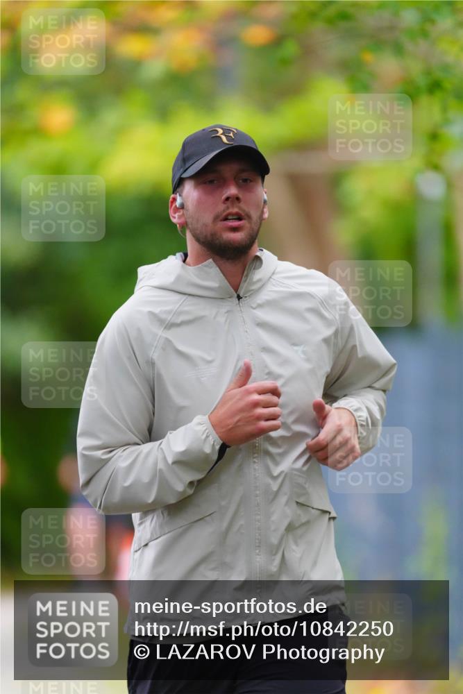 11.10.2026 - Bramfelder Halbmarathon 2026 LAZAROV Photography http://msf.ph/oto/10842250 11.10.2026 10:23:13 Laufen  meine-sportfotos.de