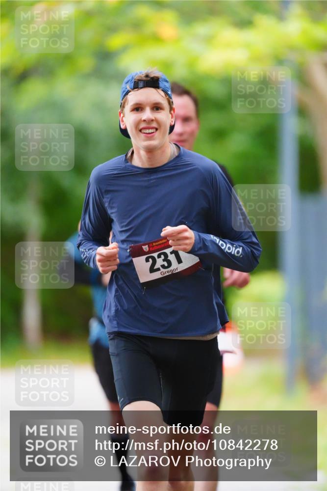 11.10.2026 - Bramfelder Halbmarathon 2026 LAZAROV Photography http://msf.ph/oto/10842278 11.10.2026 10:23:34 Laufen 0, 35, 231 meine-sportfotos.de