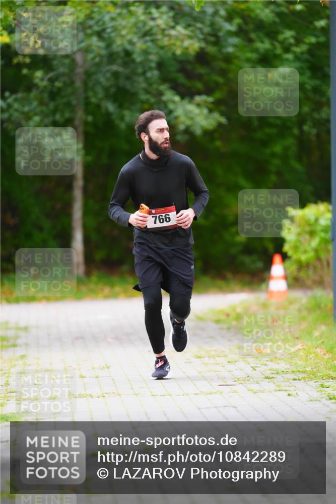 11.10.2026 - Bramfelder Halbmarathon 2026 LAZAROV Photography http://msf.ph/oto/10842289 11.10.2026 10:24:10 Laufen 766 meine-sportfotos.de