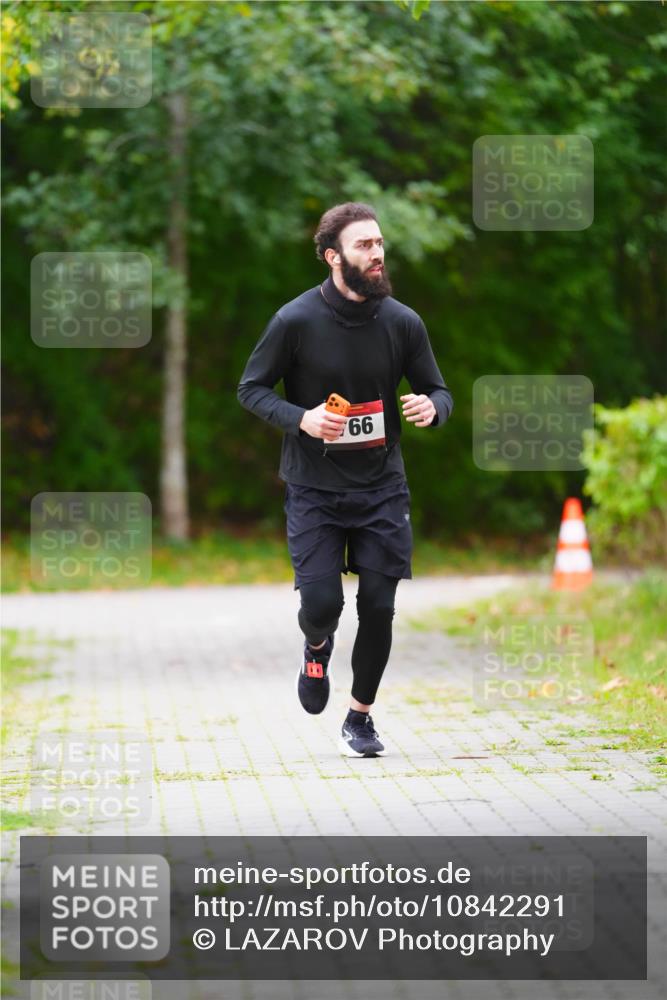 11.10.2026 - Bramfelder Halbmarathon 2026 LAZAROV Photography http://msf.ph/oto/10842291 11.10.2026 10:24:10 Laufen 995 meine-sportfotos.de