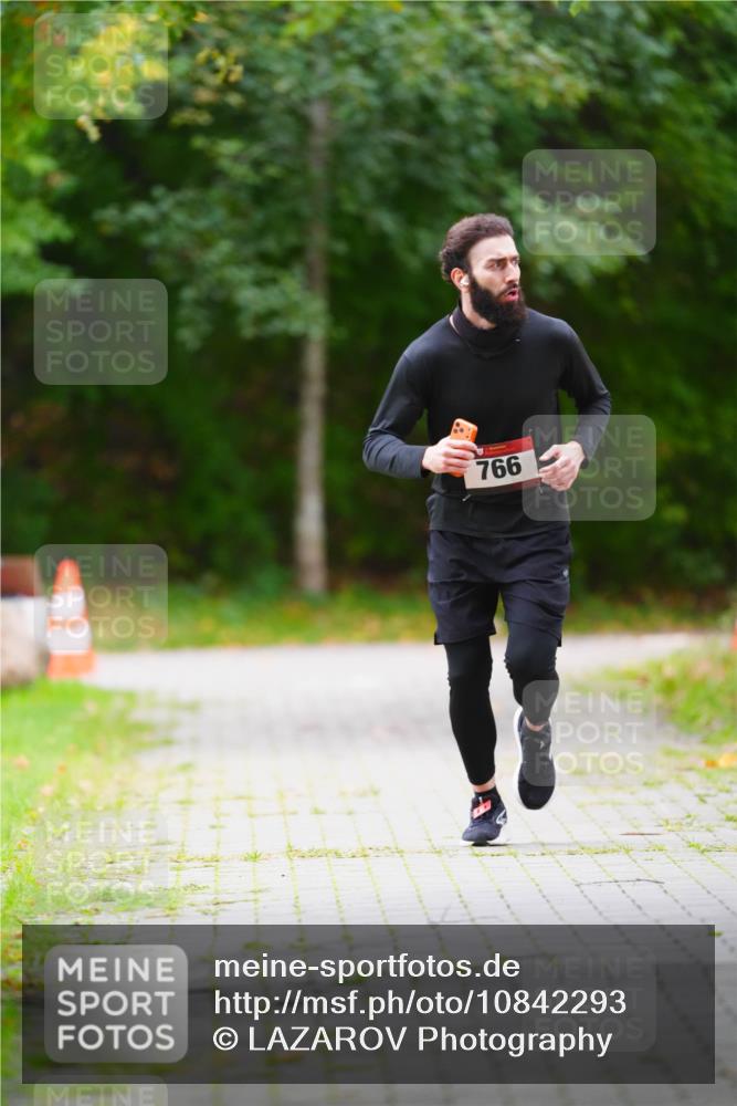 11.10.2026 - Bramfelder Halbmarathon 2026 LAZAROV Photography http://msf.ph/oto/10842293 11.10.2026 10:24:10 Laufen 766 meine-sportfotos.de