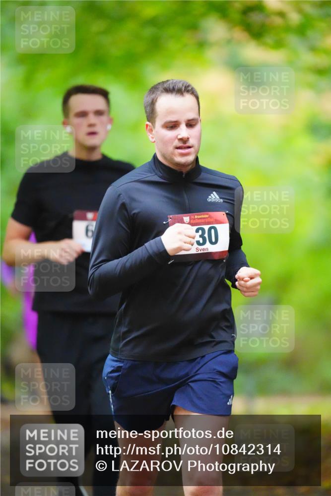 11.10.2026 - Bramfelder Halbmarathon 2026 LAZAROV Photography http://msf.ph/oto/10842314 11.10.2026 10:26:27 Laufen 6, 35, 30 meine-sportfotos.de