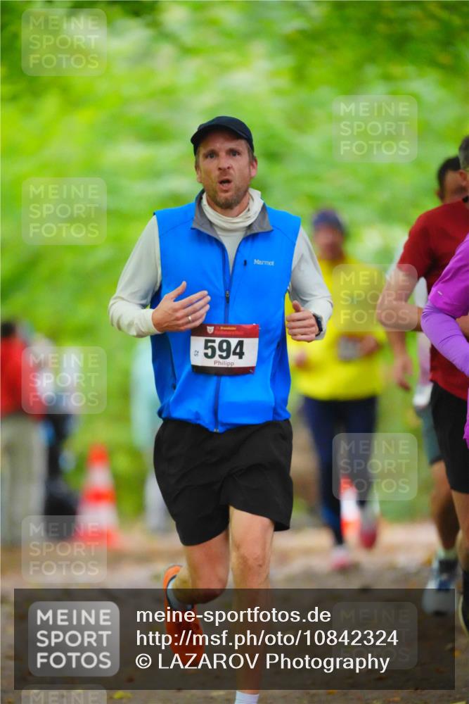 11.10.2026 - Bramfelder Halbmarathon 2026 LAZAROV Photography http://msf.ph/oto/10842324 11.10.2026 10:26:31 Laufen 594, 42 meine-sportfotos.de