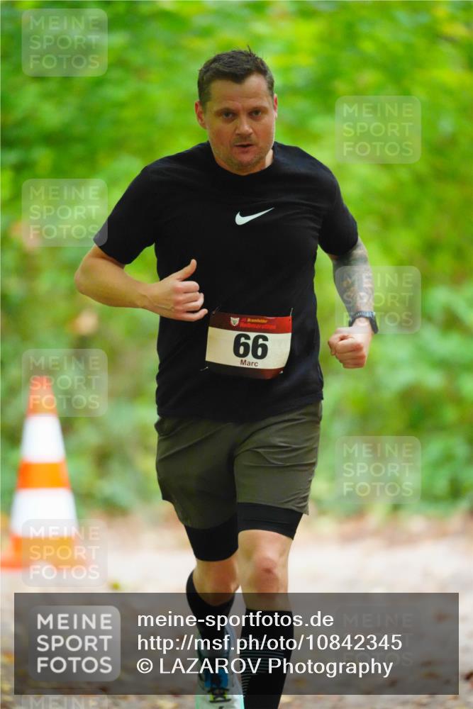 11.10.2026 - Bramfelder Halbmarathon 2026 LAZAROV Photography http://msf.ph/oto/10842345 11.10.2026 10:27:20 Laufen 66 meine-sportfotos.de