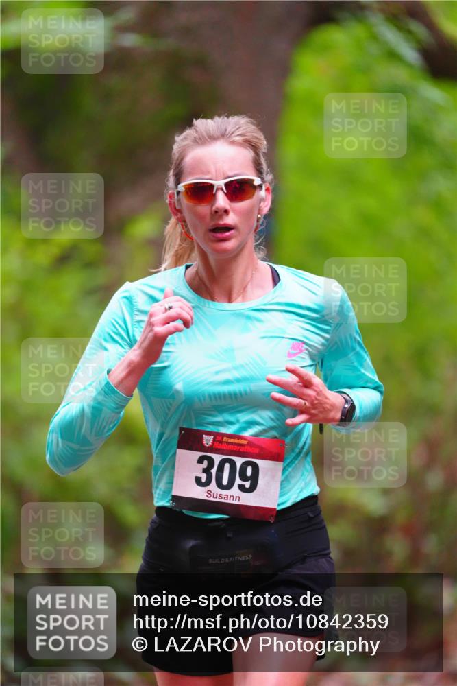 11.10.2026 - Bramfelder Halbmarathon 2026 LAZAROV Photography http://msf.ph/oto/10842359 11.10.2026 10:27:41 Laufen 35, 309 meine-sportfotos.de