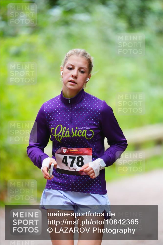 11.10.2026 - Bramfelder Halbmarathon 2026 LAZAROV Photography http://msf.ph/oto/10842365 11.10.2026 10:27:50 Laufen 478 meine-sportfotos.de
