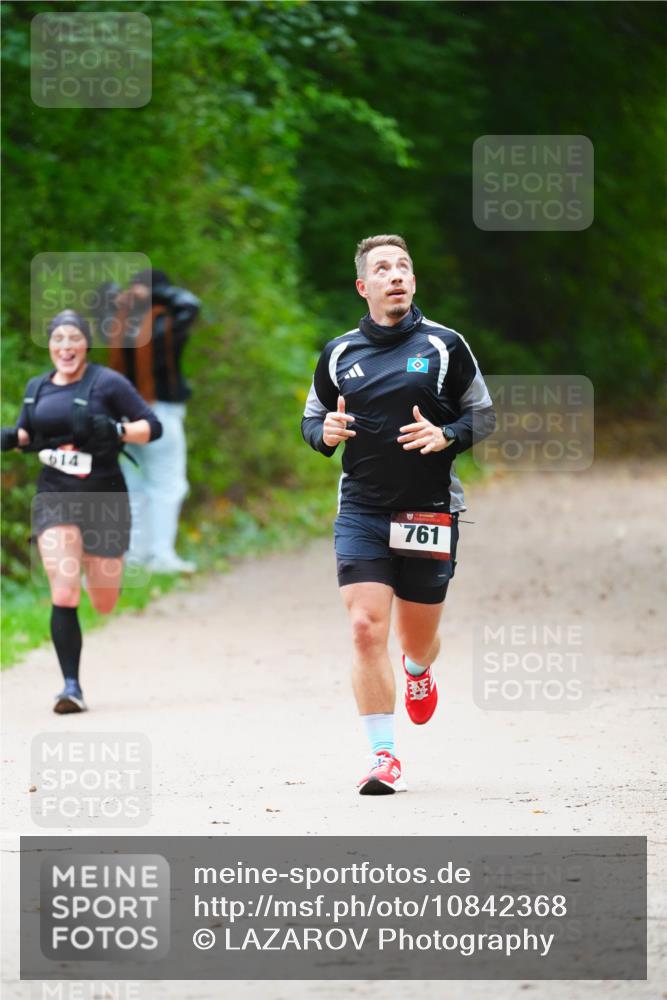 11.10.2026 - Bramfelder Halbmarathon 2026 LAZAROV Photography http://msf.ph/oto/10842368 11.10.2026 10:27:58 Laufen 614, 761 meine-sportfotos.de