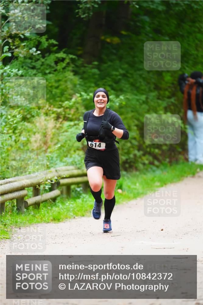 11.10.2026 - Bramfelder Halbmarathon 2026 LAZAROV Photography http://msf.ph/oto/10842372 11.10.2026 10:28:00 Laufen 614 meine-sportfotos.de