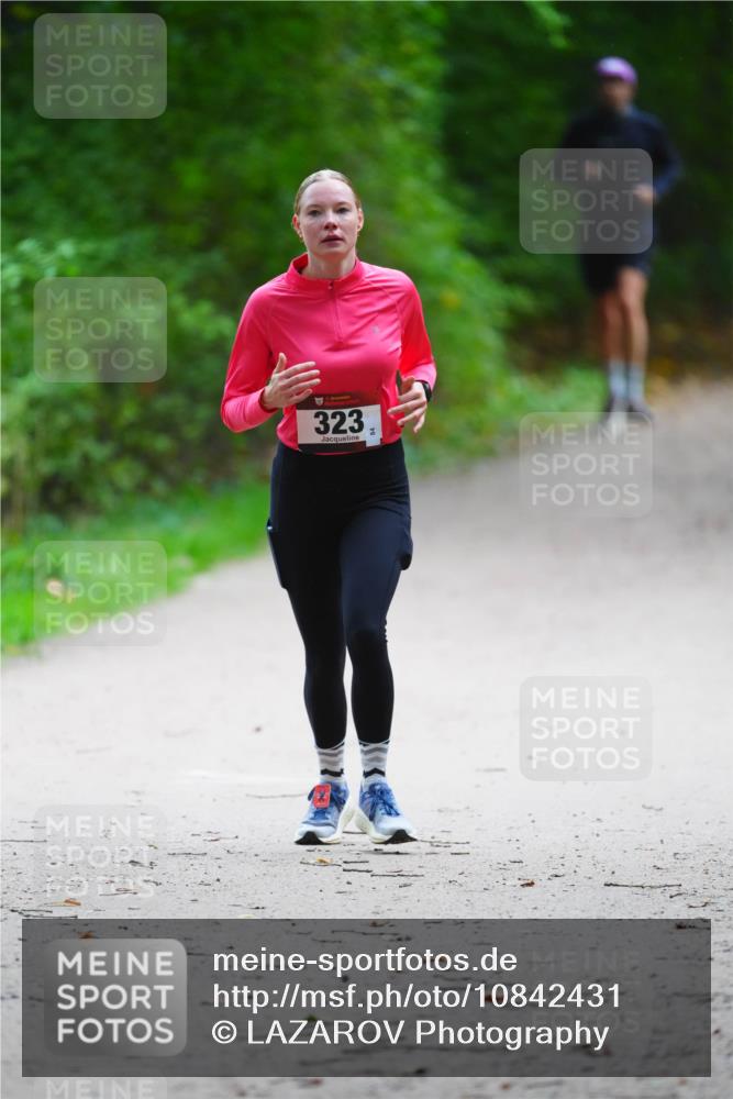 11.10.2026 - Bramfelder Halbmarathon 2026 LAZAROV Photography http://msf.ph/oto/10842431 11.10.2026 10:29:41 Laufen 323, 70 meine-sportfotos.de