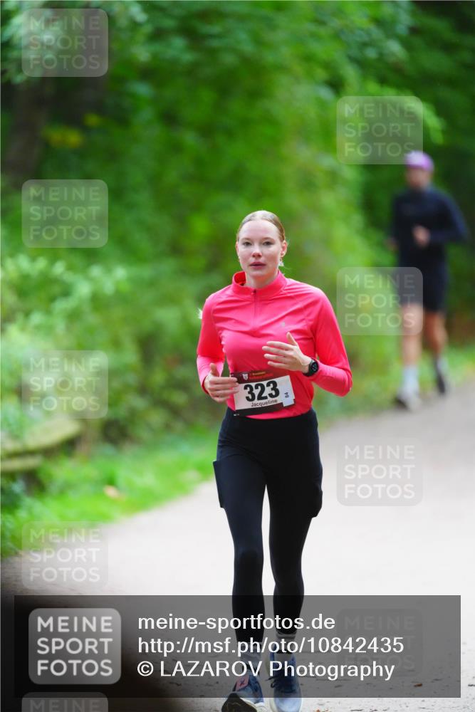 11.10.2026 - Bramfelder Halbmarathon 2026 LAZAROV Photography http://msf.ph/oto/10842435 11.10.2026 10:29:42 Laufen 323, 4 meine-sportfotos.de