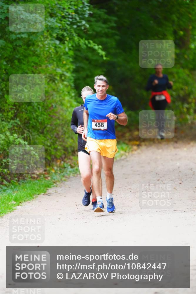 11.10.2026 - Bramfelder Halbmarathon 2026 LAZAROV Photography http://msf.ph/oto/10842447 11.10.2026 10:30:08 Laufen 456 meine-sportfotos.de
