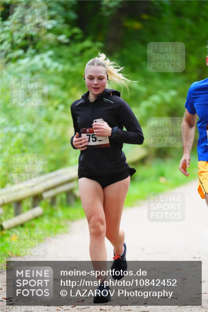 11.10.2026 - Bramfelder Halbmarathon 2026 LAZAROV Photography http://msf.ph/oto/10842452 11.10.2026 10:30:14 Laufen 75 meine-sportfotos.de