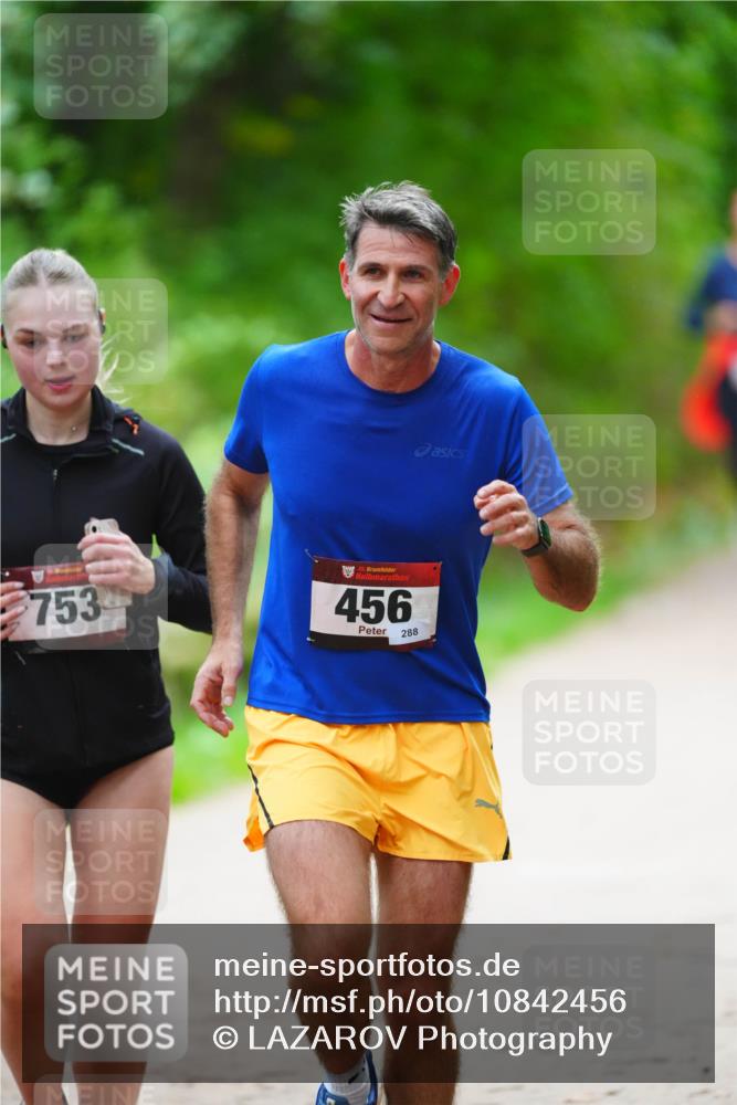11.10.2026 - Bramfelder Halbmarathon 2026 LAZAROV Photography http://msf.ph/oto/10842456 11.10.2026 10:30:16 Laufen 753, 35, 456, 288 meine-sportfotos.de