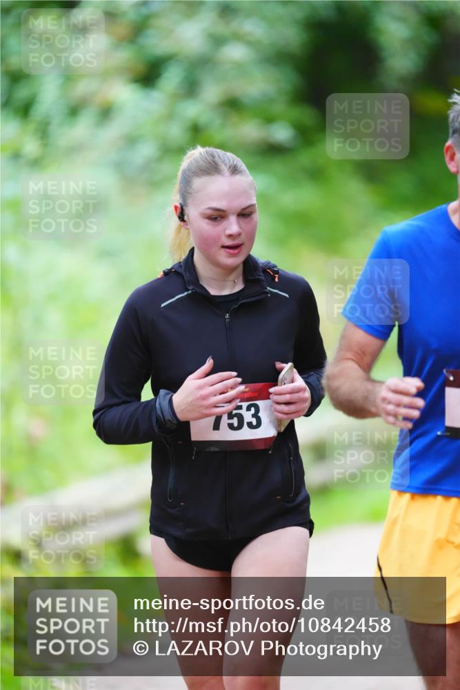 11.10.2026 - Bramfelder Halbmarathon 2026 LAZAROV Photography http://msf.ph/oto/10842458 11.10.2026 10:30:17 Laufen 753 meine-sportfotos.de