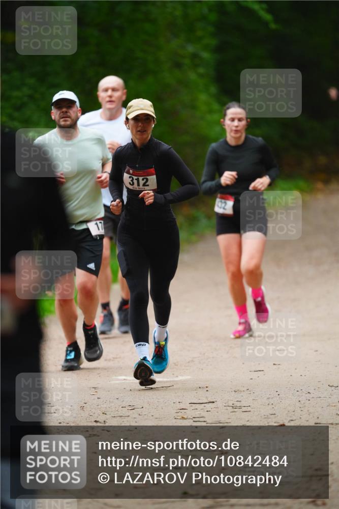 11.10.2026 - Bramfelder Halbmarathon 2026 LAZAROV Photography http://msf.ph/oto/10842484 11.10.2026 10:30:44 Laufen 17, 312 meine-sportfotos.de