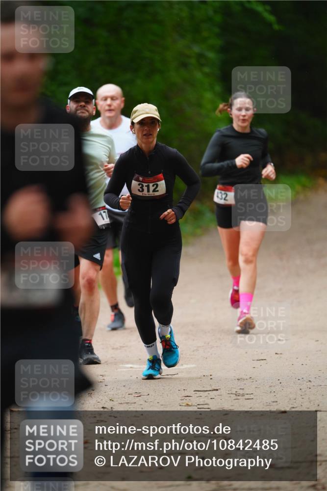 11.10.2026 - Bramfelder Halbmarathon 2026 LAZAROV Photography http://msf.ph/oto/10842485 11.10.2026 10:30:45 Laufen 17, 312, 132 meine-sportfotos.de