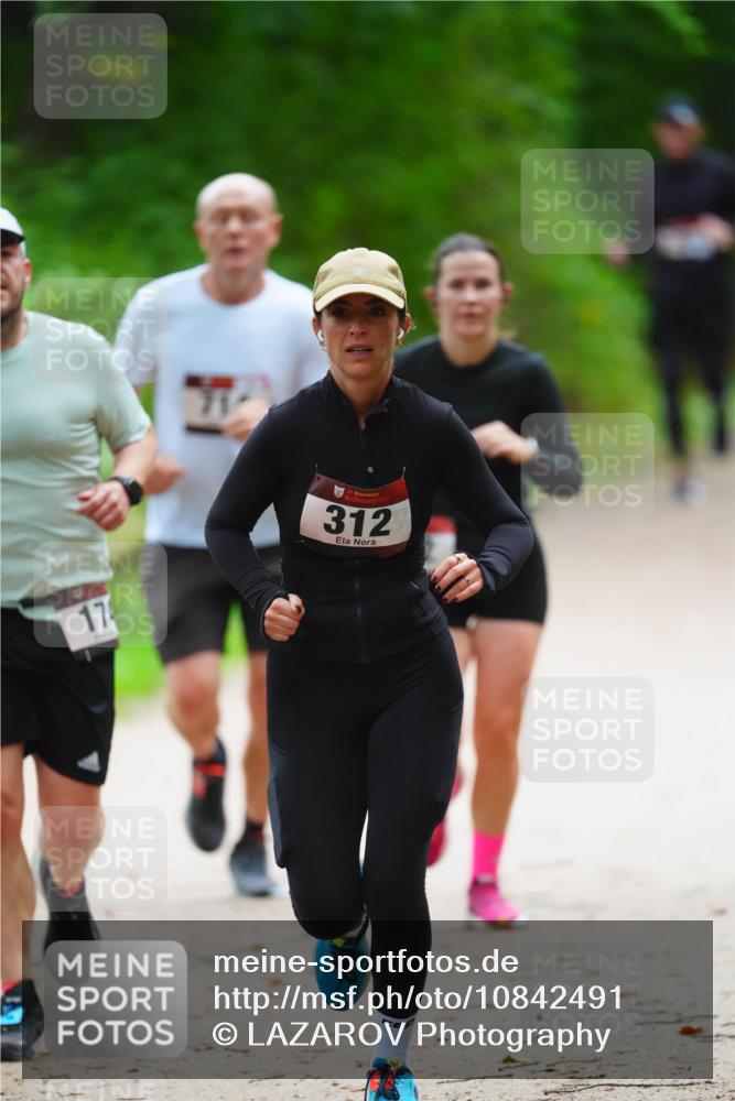 11.10.2026 - Bramfelder Halbmarathon 2026 LAZAROV Photography http://msf.ph/oto/10842491 11.10.2026 10:30:48 Laufen 17, 312 meine-sportfotos.de