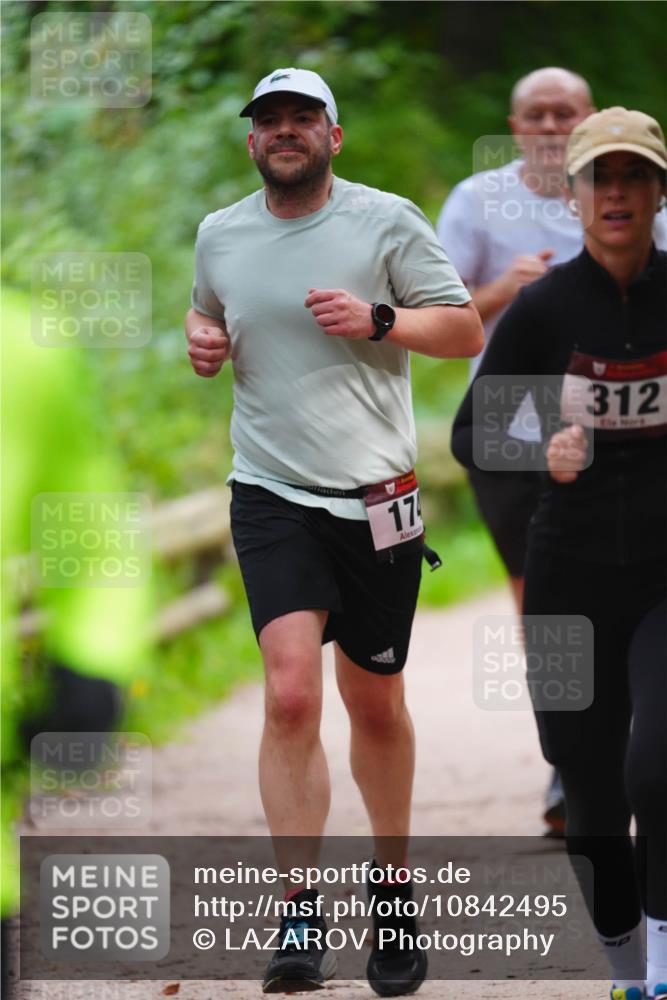 11.10.2026 - Bramfelder Halbmarathon 2026 LAZAROV Photography http://msf.ph/oto/10842495 11.10.2026 10:30:49 Laufen 17, 312 meine-sportfotos.de