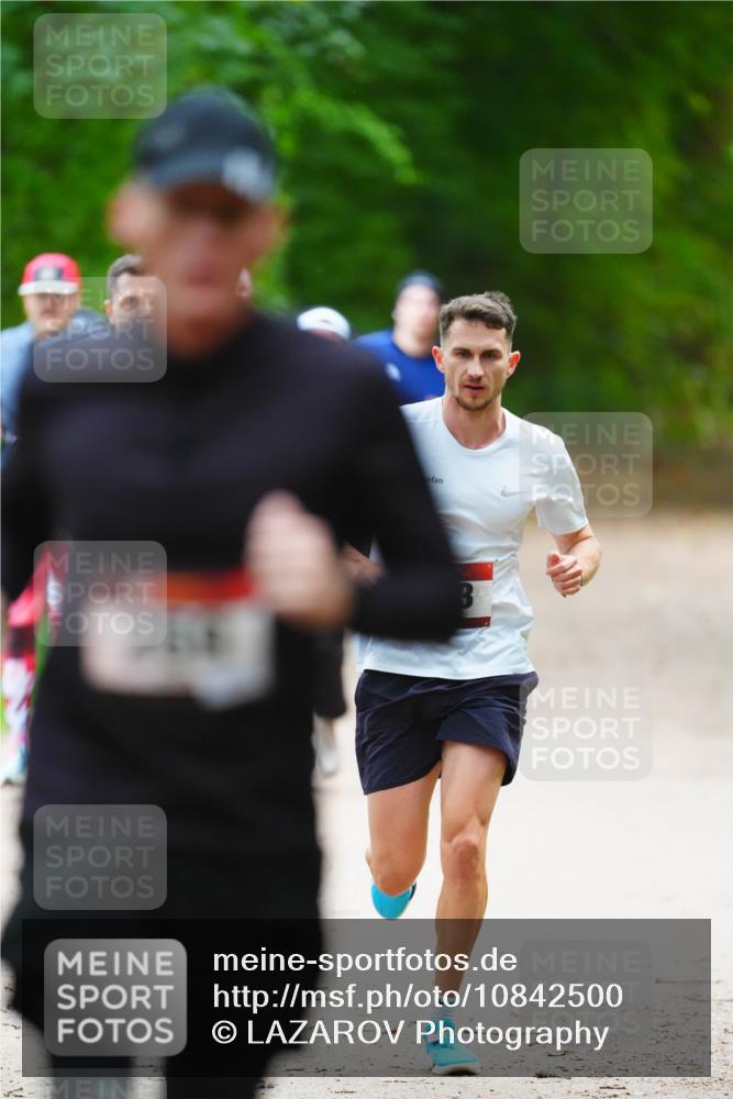 11.10.2026 - Bramfelder Halbmarathon 2026 LAZAROV Photography http://msf.ph/oto/10842500 11.10.2026 10:31:01 Laufen  meine-sportfotos.de