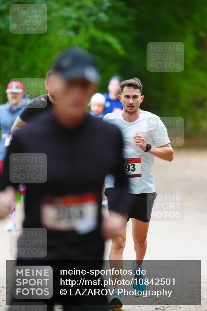 11.10.2026 - Bramfelder Halbmarathon 2026 LAZAROV Photography http://msf.ph/oto/10842501 11.10.2026 10:31:01 Laufen 2013, 93 meine-sportfotos.de