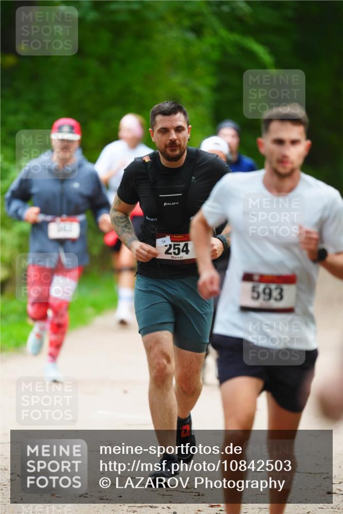 11.10.2026 - Bramfelder Halbmarathon 2026 LAZAROV Photography http://msf.ph/oto/10842503 11.10.2026 10:31:03 Laufen 34, 254, 593 meine-sportfotos.de