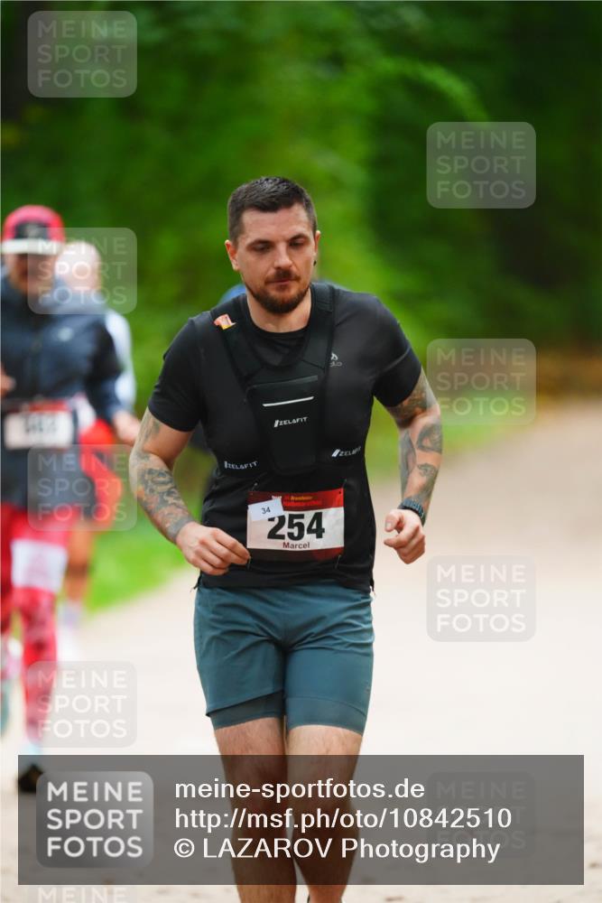 11.10.2026 - Bramfelder Halbmarathon 2026 LAZAROV Photography http://msf.ph/oto/10842510 11.10.2026 10:31:05 Laufen 34, 35, 254 meine-sportfotos.de