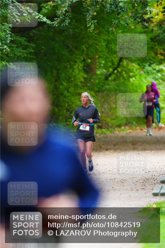 11.10.2026 - Bramfelder Halbmarathon 2026 LAZAROV Photography http://msf.ph/oto/10842519 11.10.2026 10:31:14 Laufen 62 meine-sportfotos.de