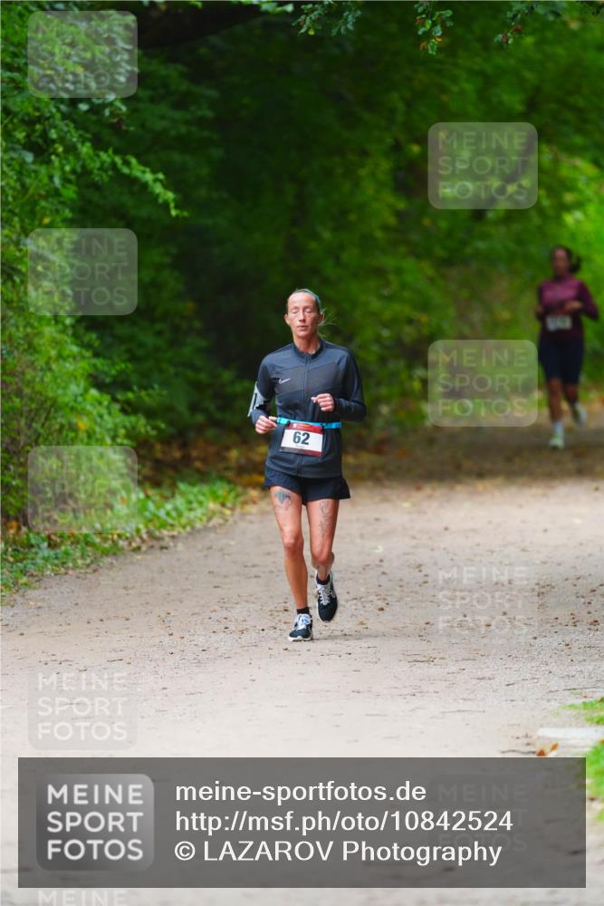 11.10.2026 - Bramfelder Halbmarathon 2026 LAZAROV Photography http://msf.ph/oto/10842524 11.10.2026 10:31:16 Laufen 62 meine-sportfotos.de