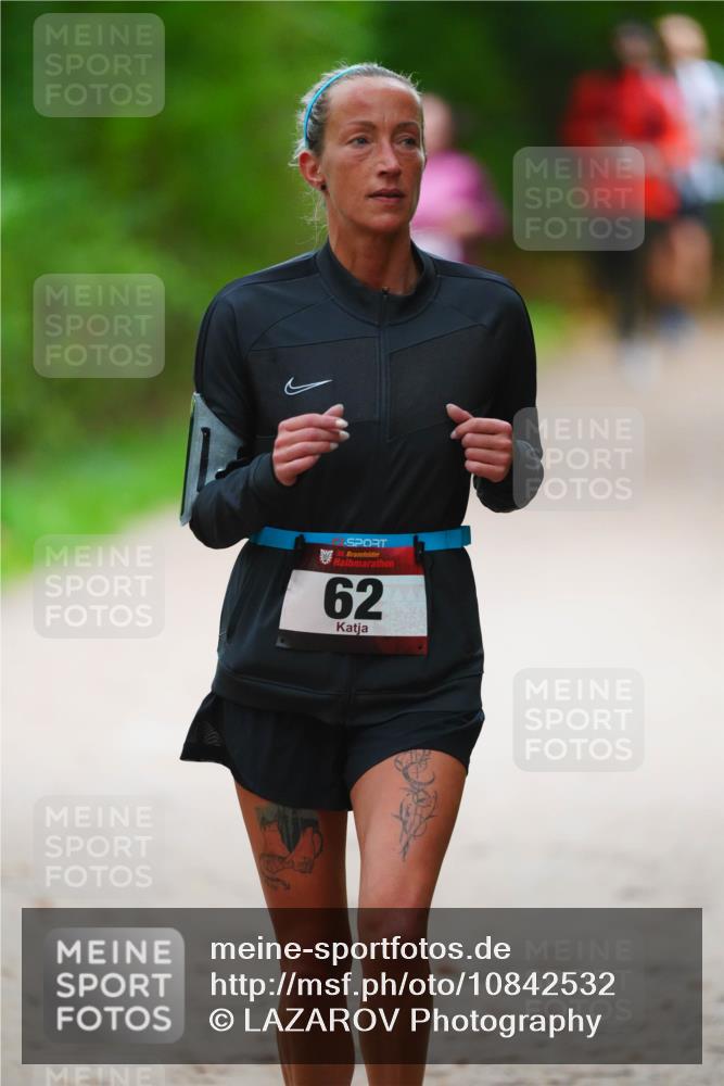 11.10.2026 - Bramfelder Halbmarathon 2026 LAZAROV Photography http://msf.ph/oto/10842532 11.10.2026 10:31:27 Laufen 62 meine-sportfotos.de