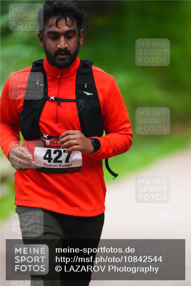 11.10.2026 - Bramfelder Halbmarathon 2026 LAZAROV Photography http://msf.ph/oto/10842544 11.10.2026 10:31:45 Laufen 250, 35, 427 meine-sportfotos.de