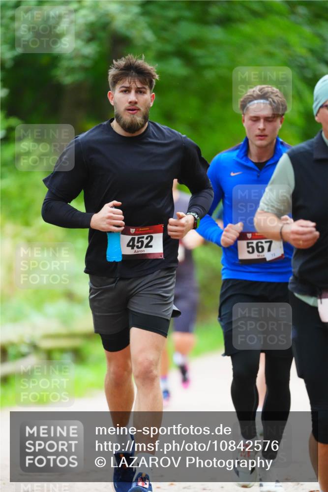 11.10.2026 - Bramfelder Halbmarathon 2026 LAZAROV Photography http://msf.ph/oto/10842576 11.10.2026 10:32:15 Laufen 452, 567 meine-sportfotos.de