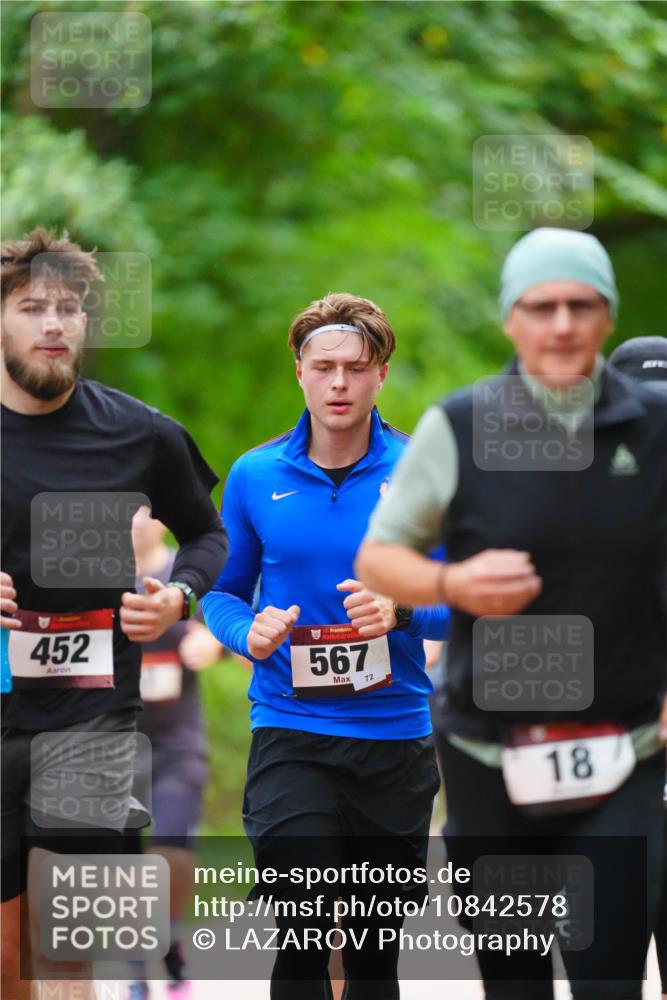 11.10.2026 - Bramfelder Halbmarathon 2026 LAZAROV Photography http://msf.ph/oto/10842578 11.10.2026 10:32:16 Laufen 452, 567, 72, 18 meine-sportfotos.de