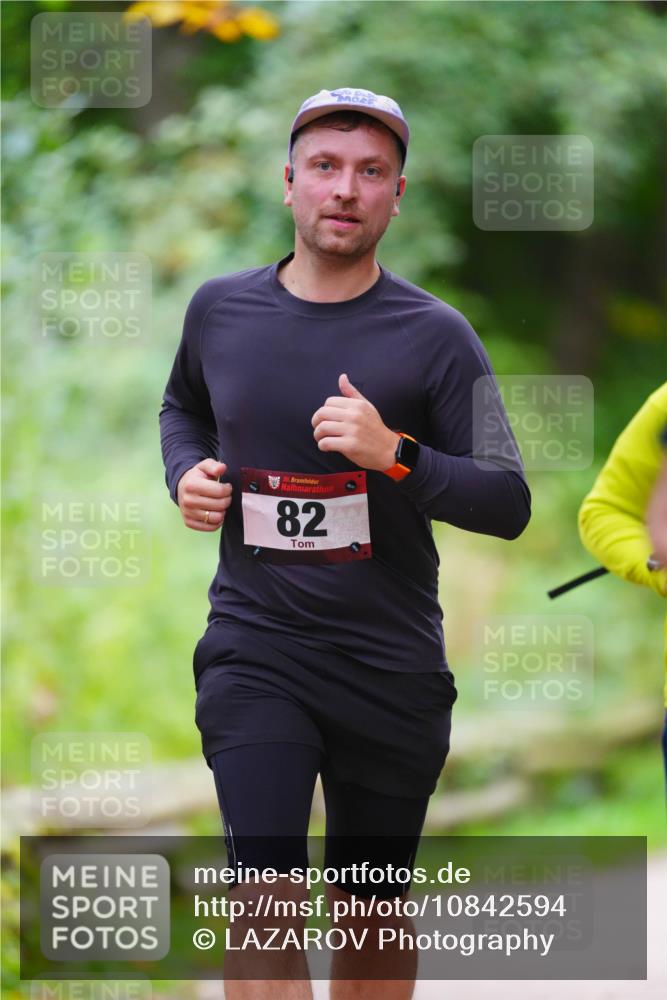 11.10.2026 - Bramfelder Halbmarathon 2026 LAZAROV Photography http://msf.ph/oto/10842594 11.10.2026 10:32:22 Laufen 35, 82 meine-sportfotos.de