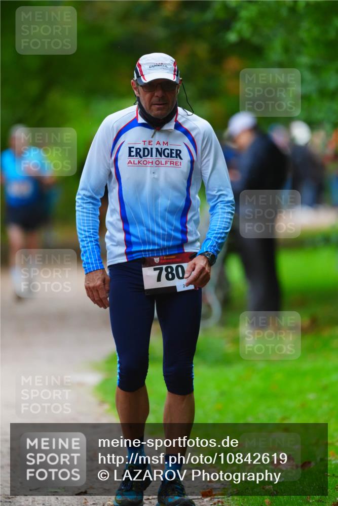 11.10.2026 - Bramfelder Halbmarathon 2026 LAZAROV Photography http://msf.ph/oto/10842619 11.10.2026 10:32:37 Laufen 780 meine-sportfotos.de