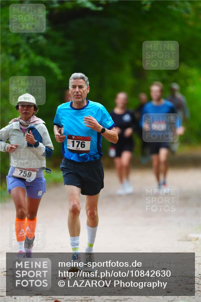 11.10.2026 - Bramfelder Halbmarathon 2026 LAZAROV Photography http://msf.ph/oto/10842630 11.10.2026 10:32:46 Laufen 759, 24, 176 meine-sportfotos.de