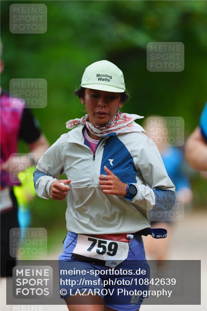 11.10.2026 - Bramfelder Halbmarathon 2026 LAZAROV Photography http://msf.ph/oto/10842639 11.10.2026 10:32:52 Laufen 759, 244 meine-sportfotos.de